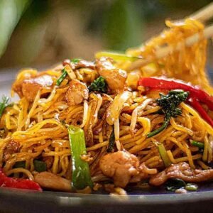 Chicken Chow mein / Noodels