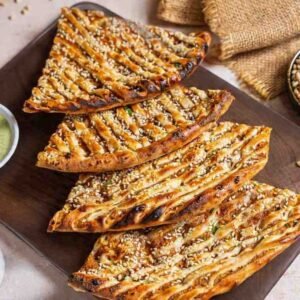 Keema Naan (Mutton / Chicken)